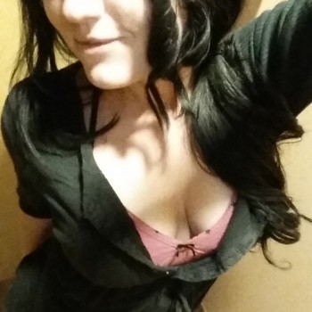 Profil de Khadijah, 45 ans, Club échangiste à Weiswampach (Clervaux)